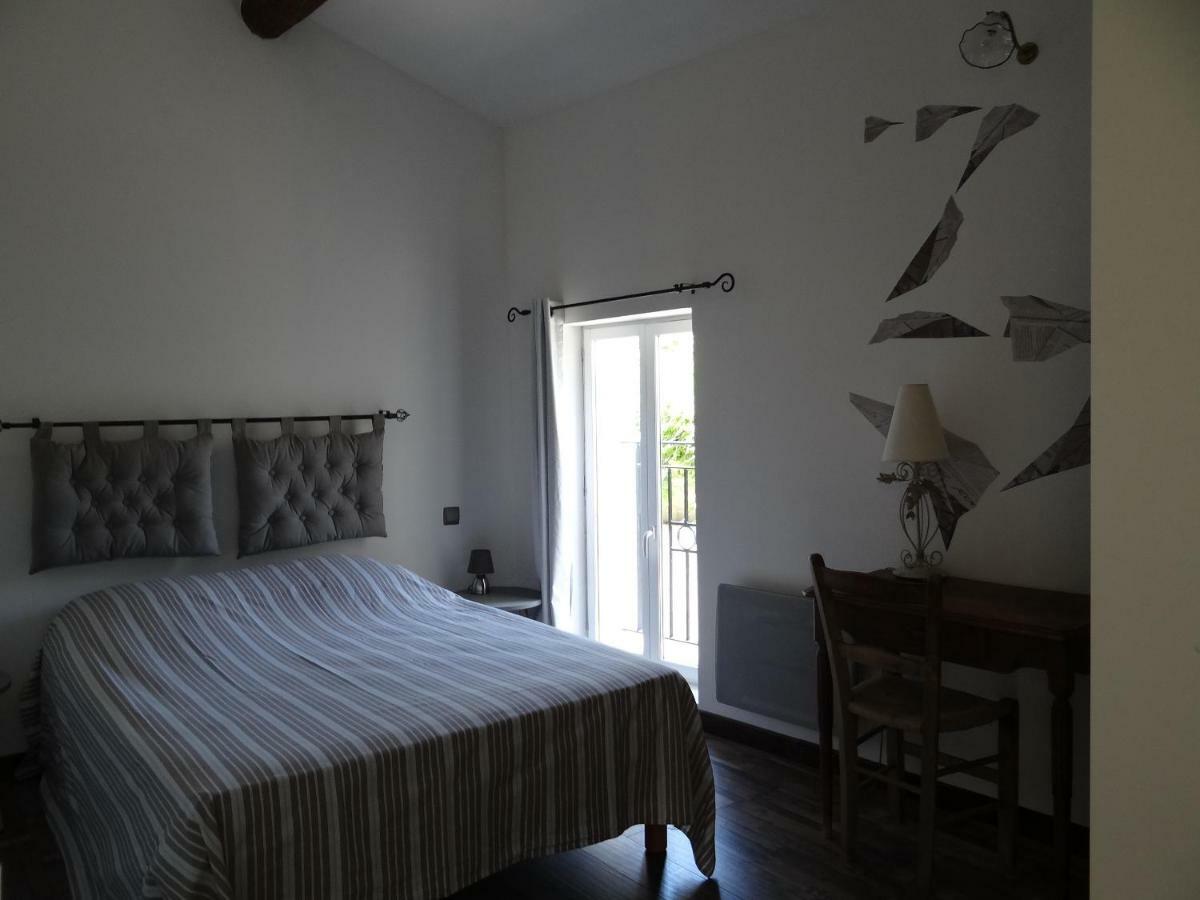 Le Relais Du Bouchon Bed & Breakfast Saint-Nazaire-d'Aude Ngoại thất bức ảnh